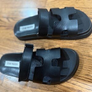 Steve Madden Black Mayven Sandals
